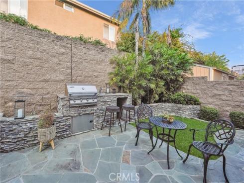 411  Blue Jay   Drive, Brea, CA