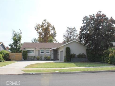 924  Oleander   Street, Brea, CA