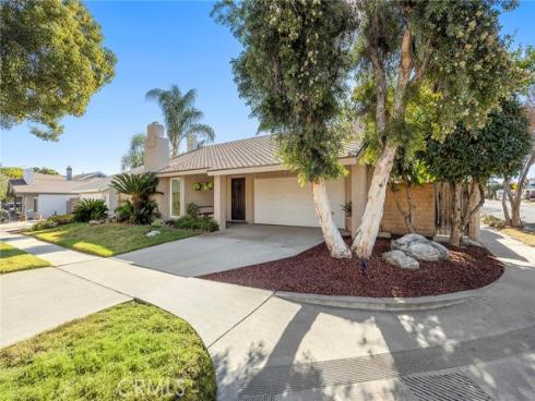 690 W Imperial   Highway, Brea, CA