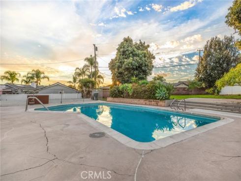 1115  Wardman Dr  , Brea, CA