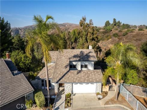 931  kings canyon   Road, Brea, CA