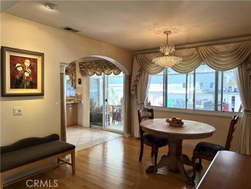 680 S Oakhaven Avenue, Brea, CA