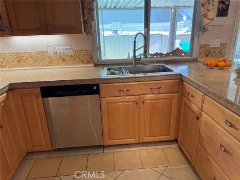 680 S Oakhaven Avenue, Brea, CA