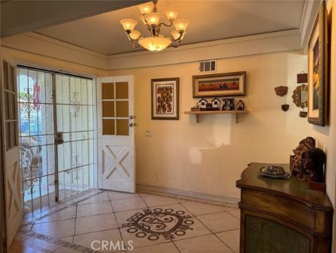 680 S Oakhaven Avenue, Brea, CA