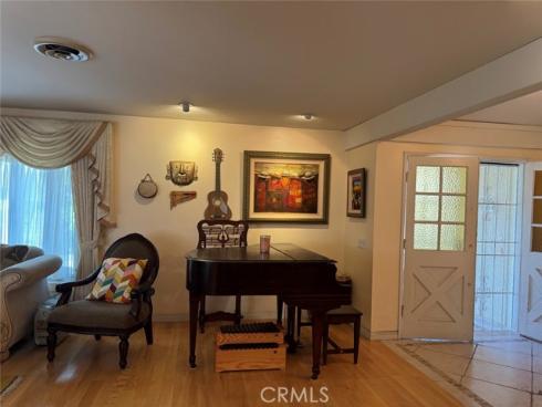 680 S Oakhaven Avenue, Brea, CA