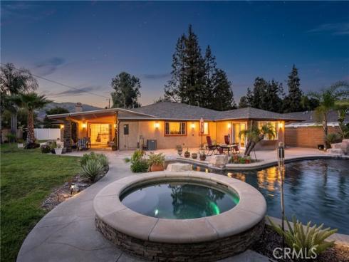 130 Mariposa Way , Brea, CA