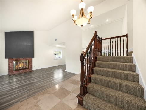 452 Castlegate Lane, Brea, CA