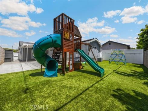 836 Willow Drive, Brea, CA