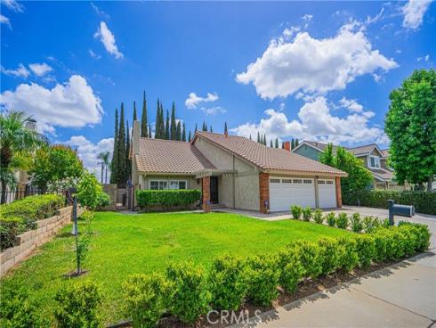 976  Northwood   Avenue, Brea, CA