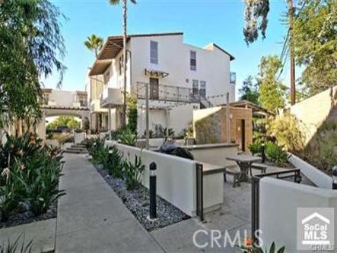 576 S Brea Boulevard, Brea, CA