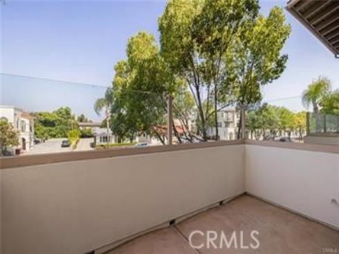 576 S Brea Boulevard, Brea, CA