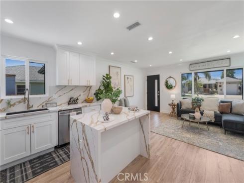 212 Oak Place, Brea, CA