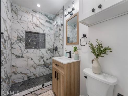 212 Oak Place, Brea, CA