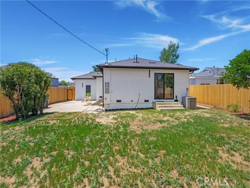 212 Oak Place, Brea, CA