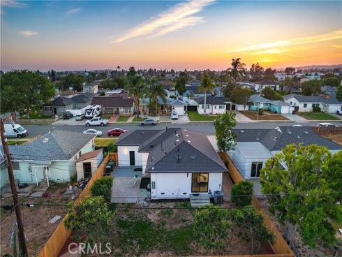 212 Oak Place, Brea, CA