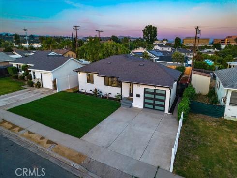 212 Oak Place, Brea, CA