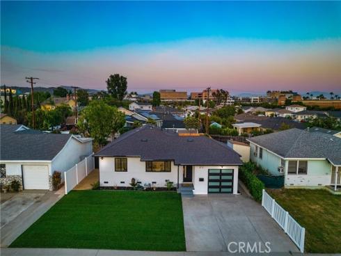 212 Oak Place, Brea, CA