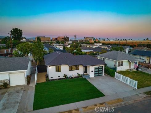 212 Oak Place, Brea, CA