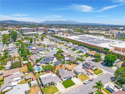 212 Oak Place, Brea, CA