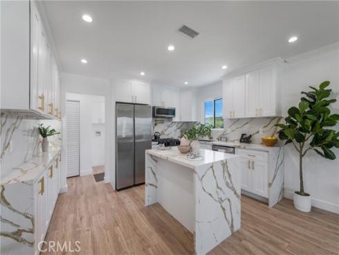 212 Oak Place, Brea, CA