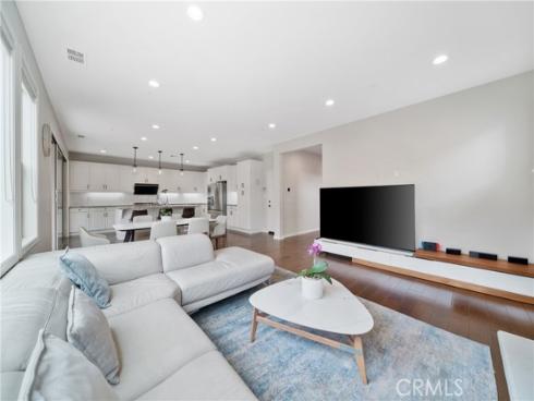 323 La Ventana Drive, Brea, CA