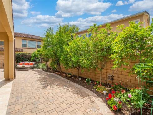 323 La Ventana Drive, Brea, CA