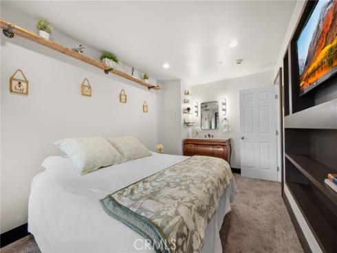 309 Roundtree Court, Brea, CA