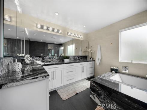 309 Roundtree Court, Brea, CA