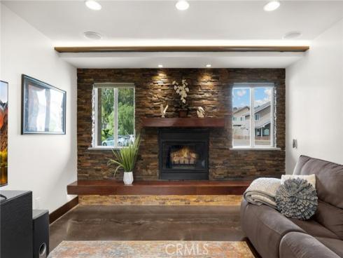 309 Roundtree Court, Brea, CA