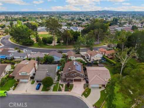 309  Roundtree   Court, Brea, CA