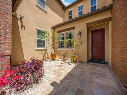 520 N Bardsdale Place, Brea, CA