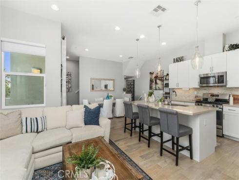 432 Broadway , Brea, CA