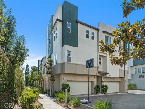 432  Broadway  , Brea, CA