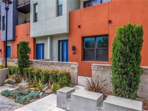 440 W Central Avenue, Brea, CA