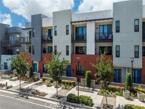 440 W Central Avenue, Brea, CA