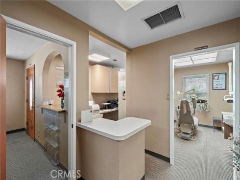 700 S Brea Boulevard, Brea, CA