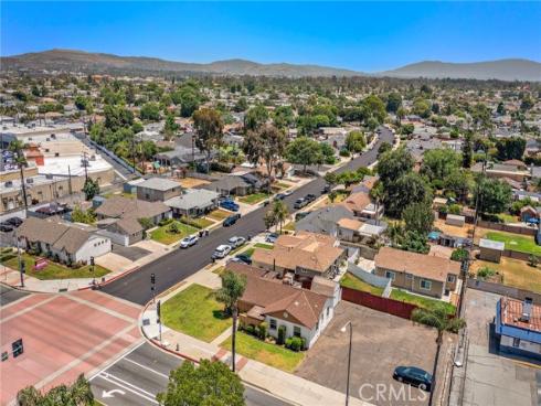 700 S Brea Boulevard, Brea, CA