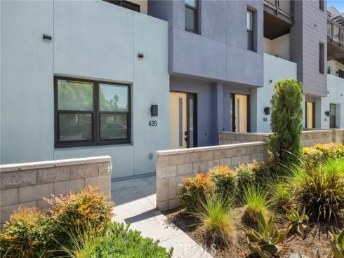 426  West Central Avenue  , Brea, CA