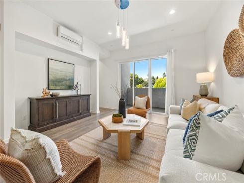 426  West Central Avenue  , Brea, CA