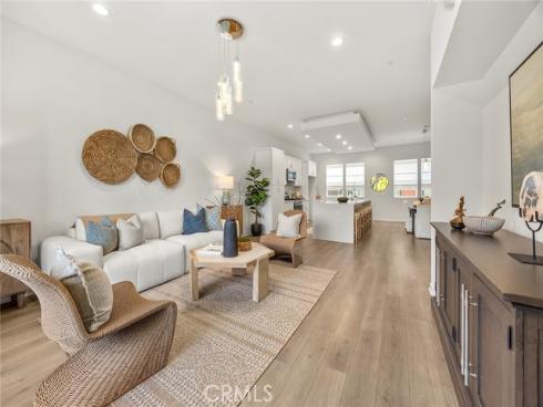 426  West Central Avenue  , Brea, CA