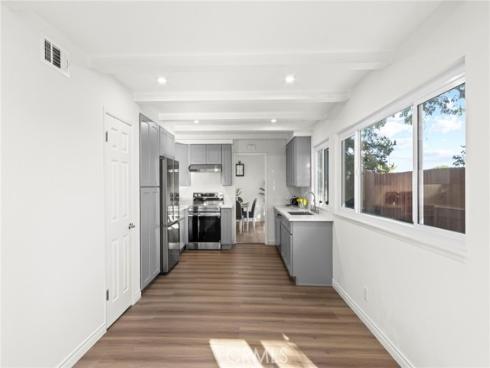 490  Buttonwood   Drive, Brea, CA