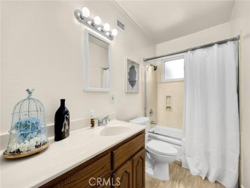 909 Orangewood Dr , Brea, CA