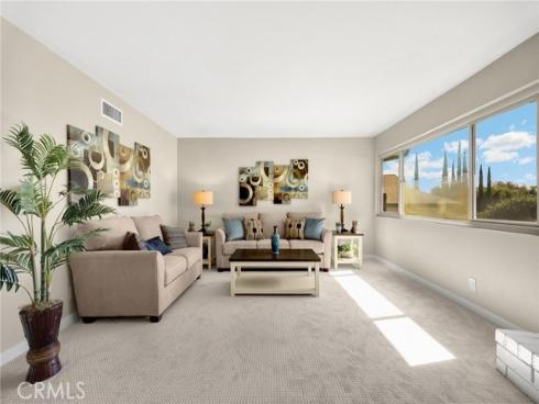 909 Orangewood Dr , Brea, CA