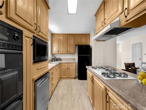 909 Orangewood Dr , Brea, CA