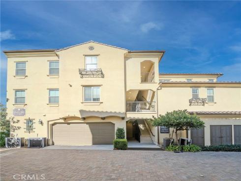 3378  Merida  , Brea, CA