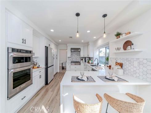 702  Oakcrest   Avenue, Brea, CA