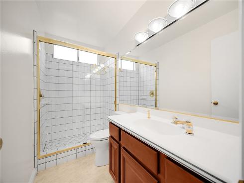 485  Castlegate  , Brea, CA