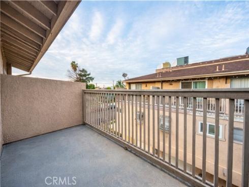 334 S Walnut Avenue, Brea, CA