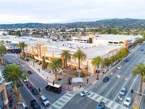 334 S Walnut Avenue, Brea, CA