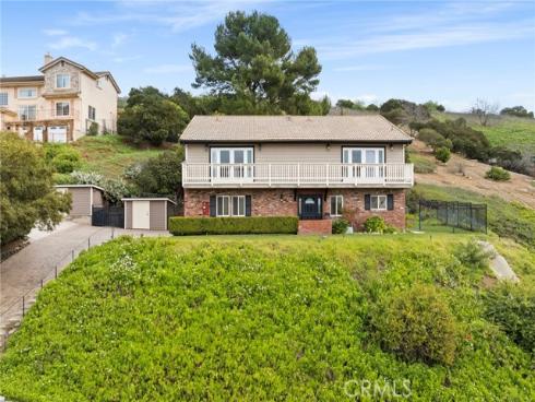 386  Olinda   Drive, Brea, CA